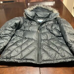 Women’s medium Columbia coat